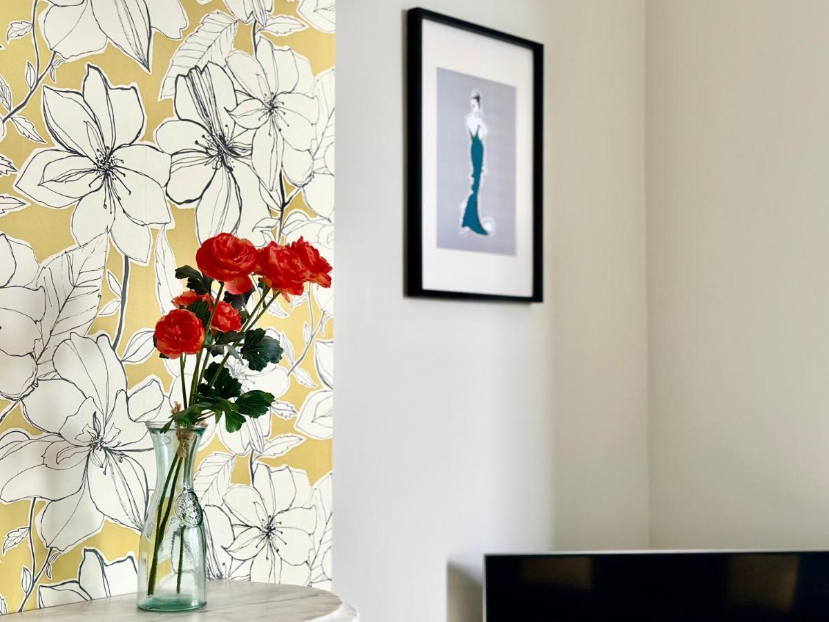 Apartamento Moorgate View With Free On Street Parking York Exterior foto
